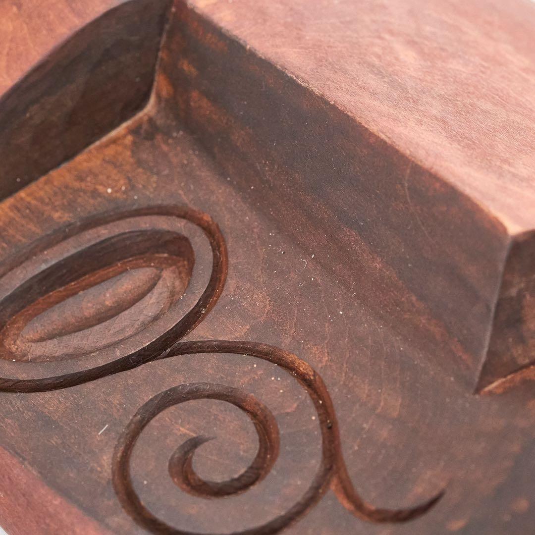 ネイティブカナディアンの面　ウッドカービング