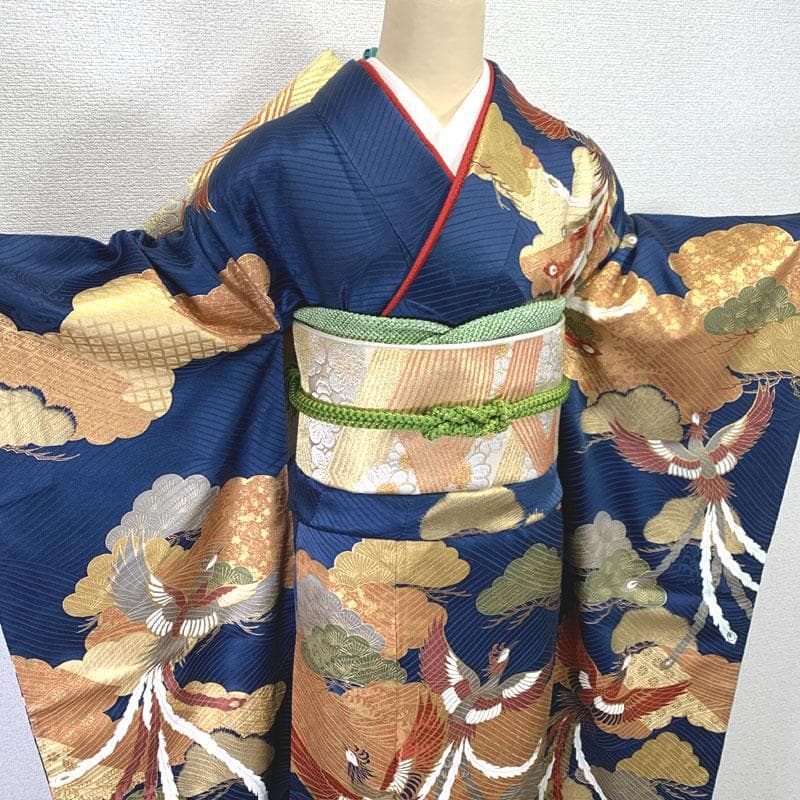 601z12〇古典柄 振袖 紺色 地紋 金彩 鳳凰 松〇美品 成人式 結婚式
