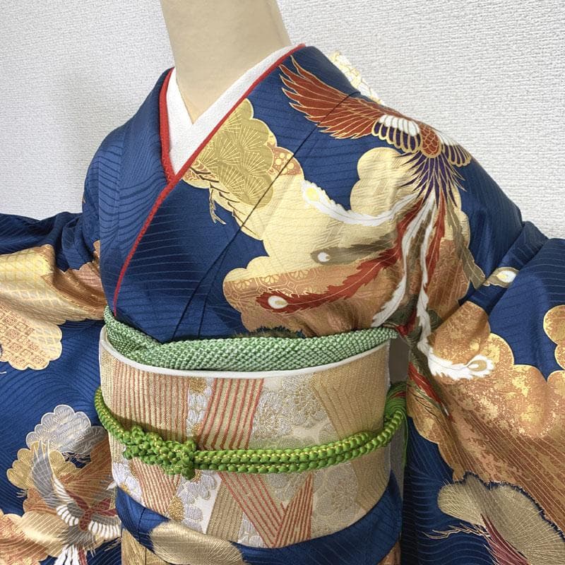 601z12〇古典柄 振袖 紺色 地紋 金彩 鳳凰 松〇美品 成人式 結婚式