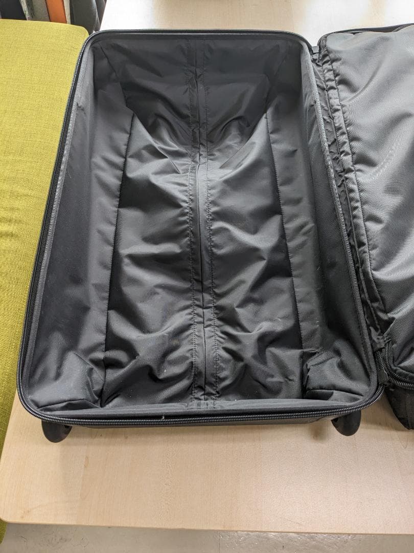 ポーター　ブラックナイロンキャリーケース 大容量