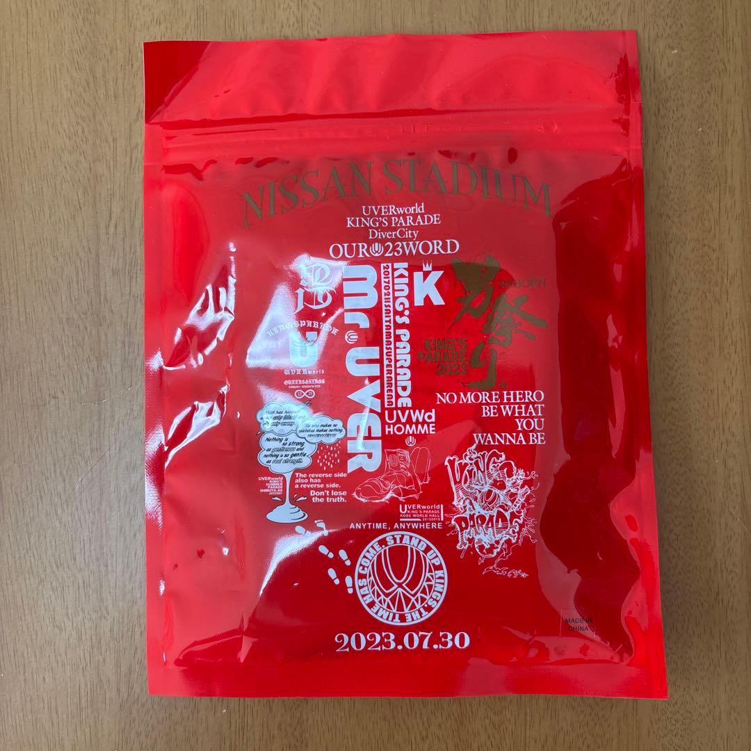 UVERworld 日産スタジアム　男祭り　グローブ