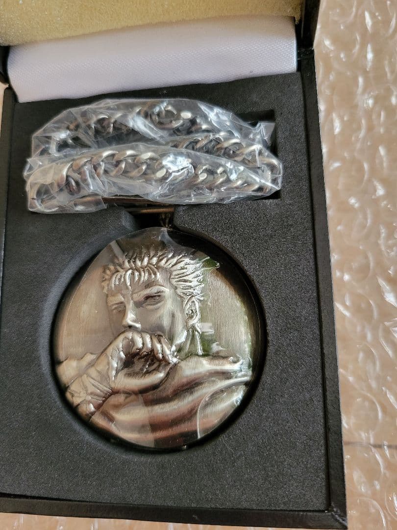 ベルセルク　Berserk 懐中時計 未使用