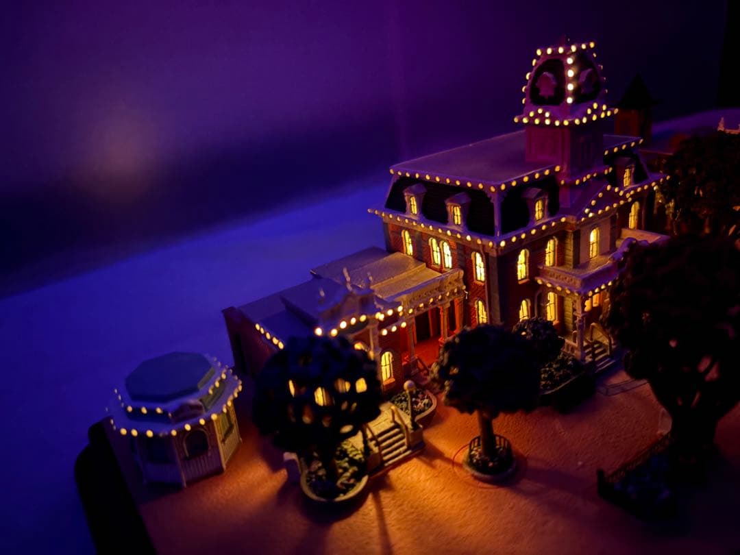 オルショウスキー メインストリートUSA シティホール フィギュア 箱無し