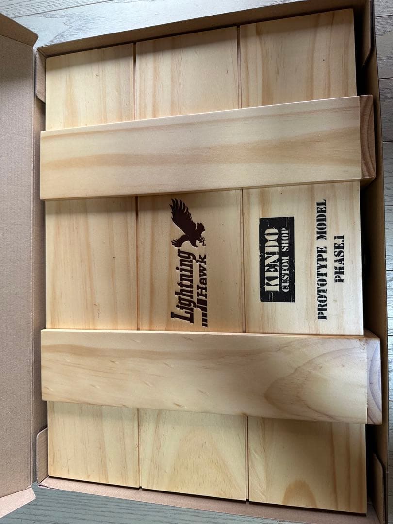 ライトニングホーク　KENDO CUSTOM SHOP デザートイーグル