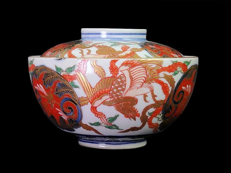 古伊万里　金襴手　鳳凰に赤玉唐草の図　大振蓋茶碗　AS-CXo