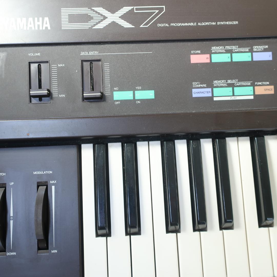 YAMAHA DX7 シンセサイザー 61鍵盤 名機 ビンテージシンセ