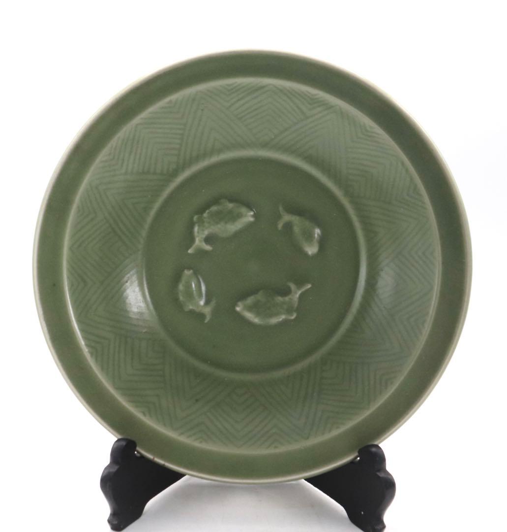 ※中国　龍泉窯　魚紋大皿　青磁　送料込み0814