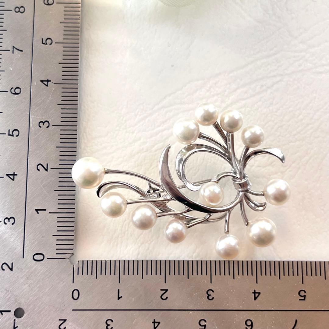 ☆美品☆ミキモト　シルバー　パール　12珠　ブローチ　皇室御用達ブランド