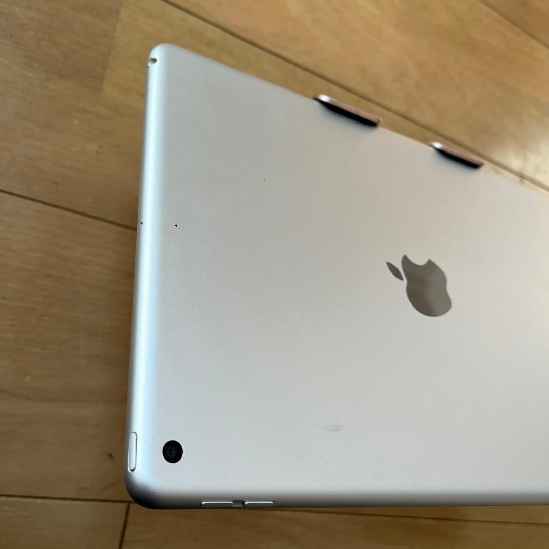 バッテリー新品同様96%iPad7世代Wi-Fi モデル 32G シルバー