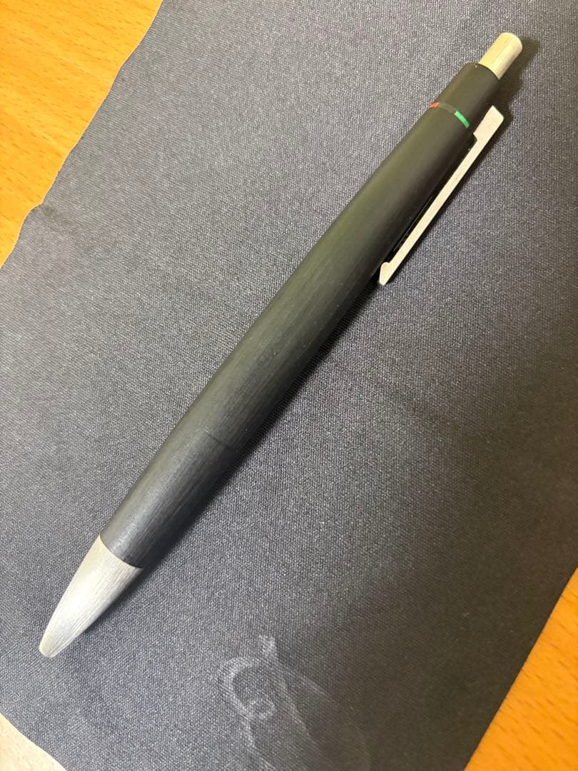 LAMY2000 4色ボールペン