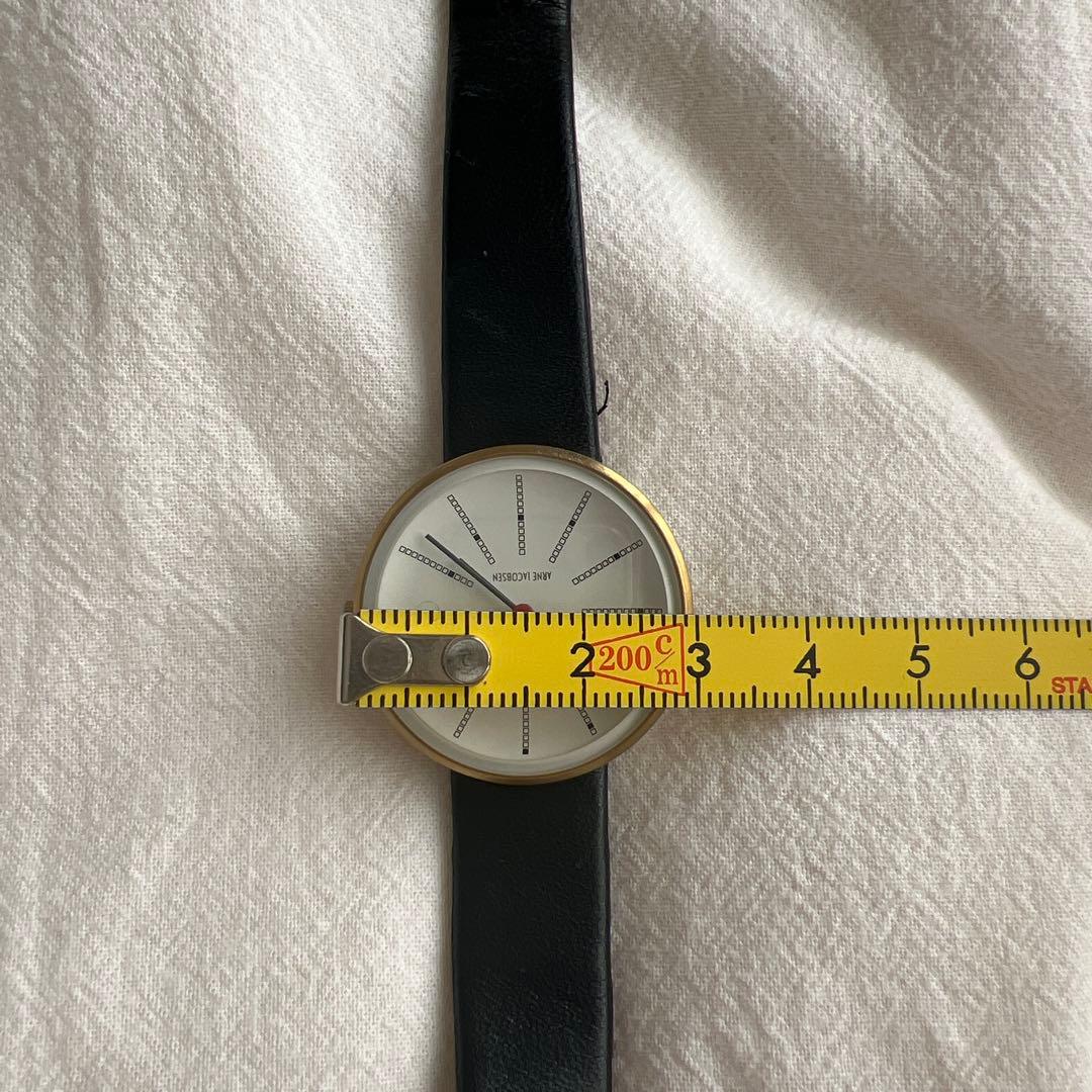 ARNE JACOBSEN レザーベルト時計 バンカーズ