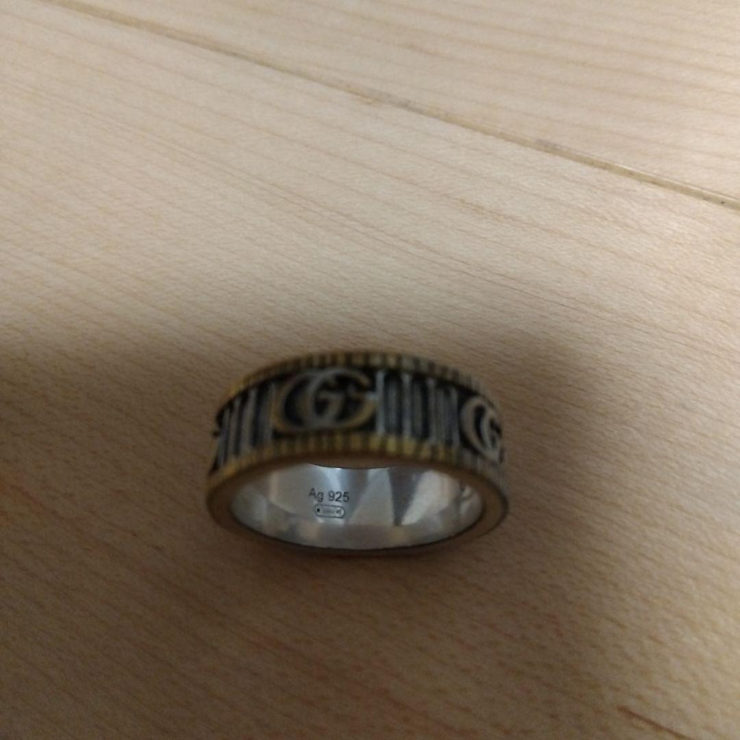 バ*ん様 GUCCI ロゴ入り リング サイズ20 　シルバー925（箱無し・リ