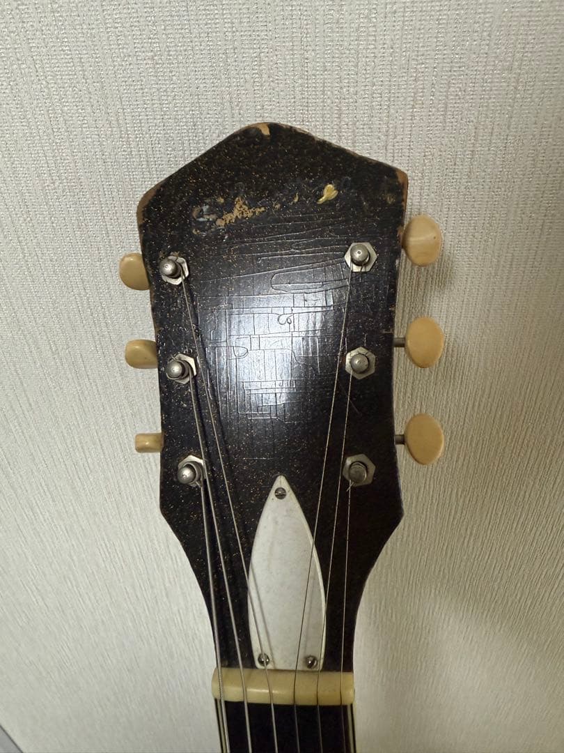 ギター silvertone jupiter