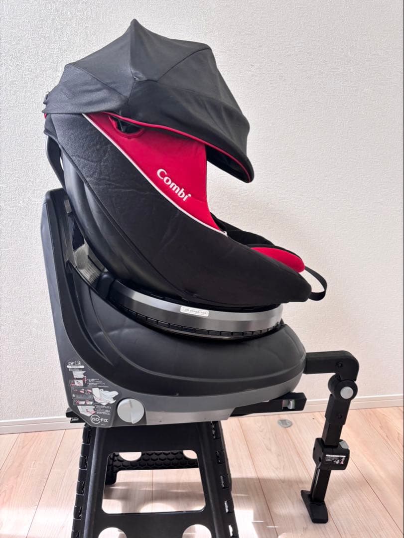 ⭕️限定値下げ　美品　コンビ　クルムーヴ ISOFIX エッグショック PJ