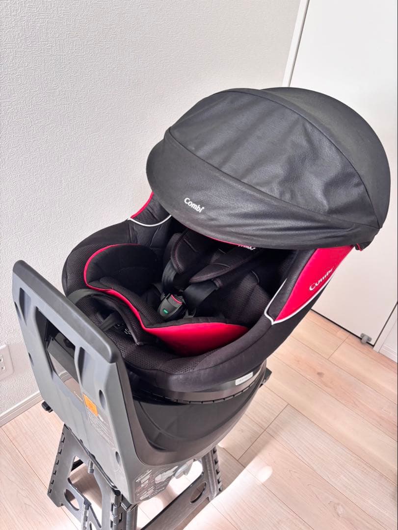 ⭕️限定値下げ　美品　コンビ　クルムーヴ ISOFIX エッグショック PJ