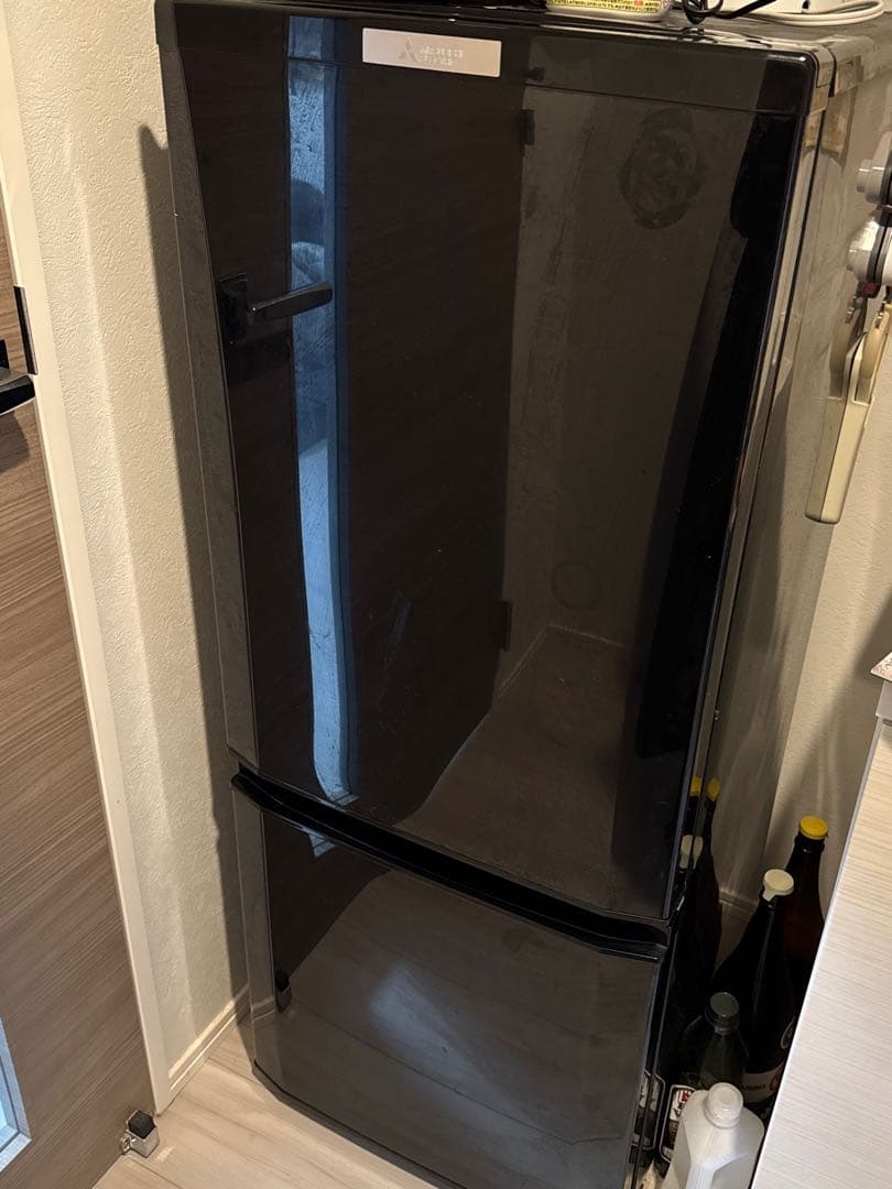 ブラック冷蔵庫 下部冷凍庫付