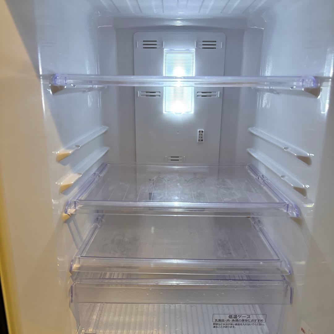 ブラック冷蔵庫 下部冷凍庫付