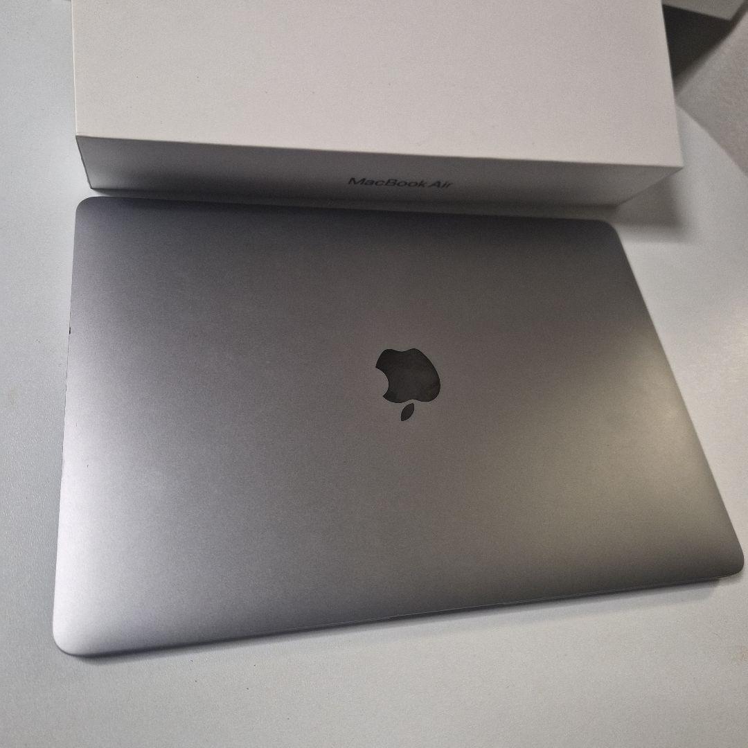 液晶割れ　MacBook Air M1 16GB/512GB 90% 2020