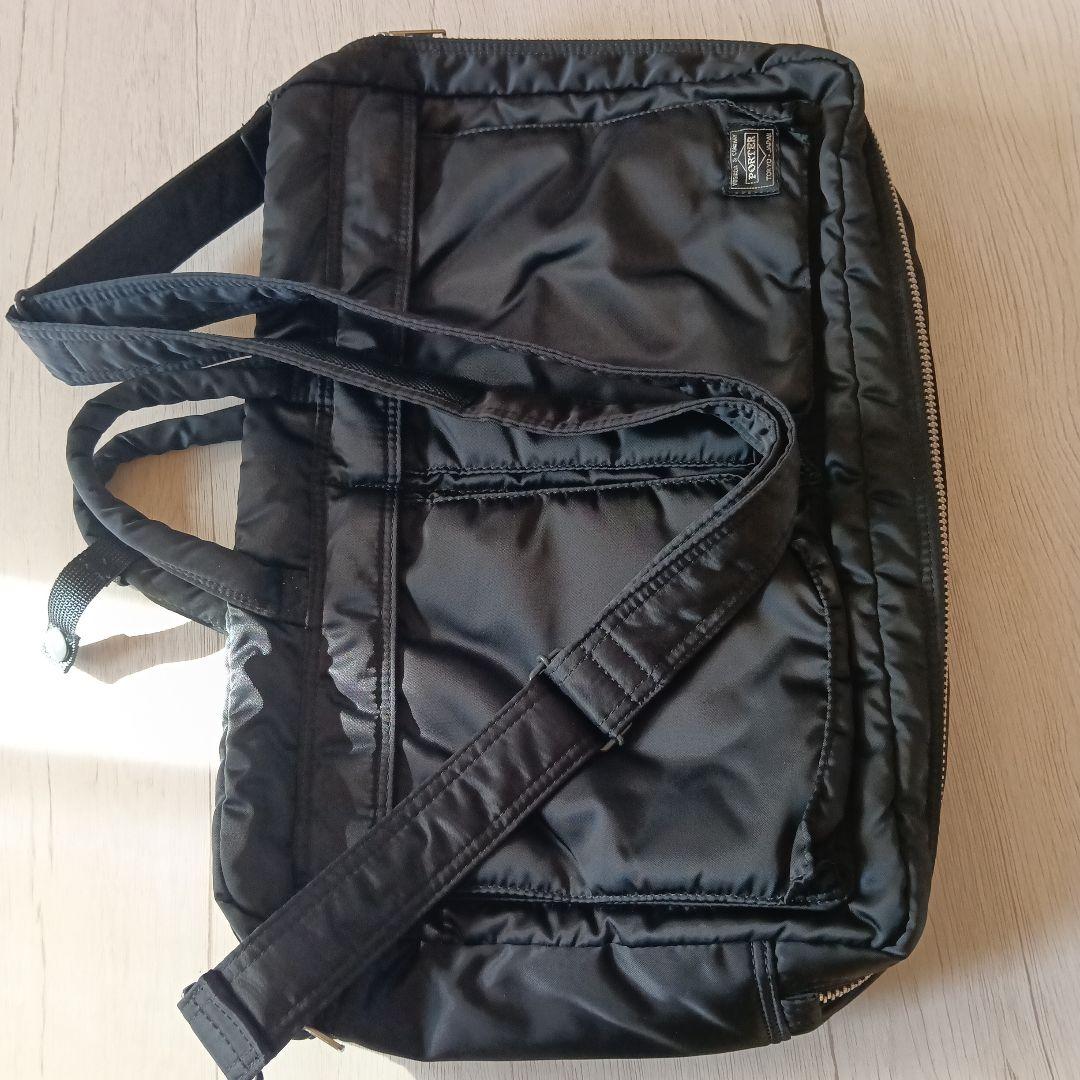 吉田カバン　ブラックビジネスバッグ