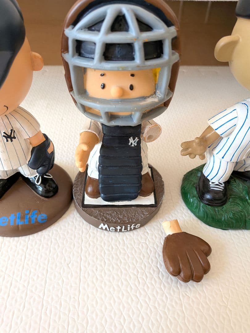 チャーリーブラウン　ボブルヘッド　フィギュア　フランクリン　シュローダー