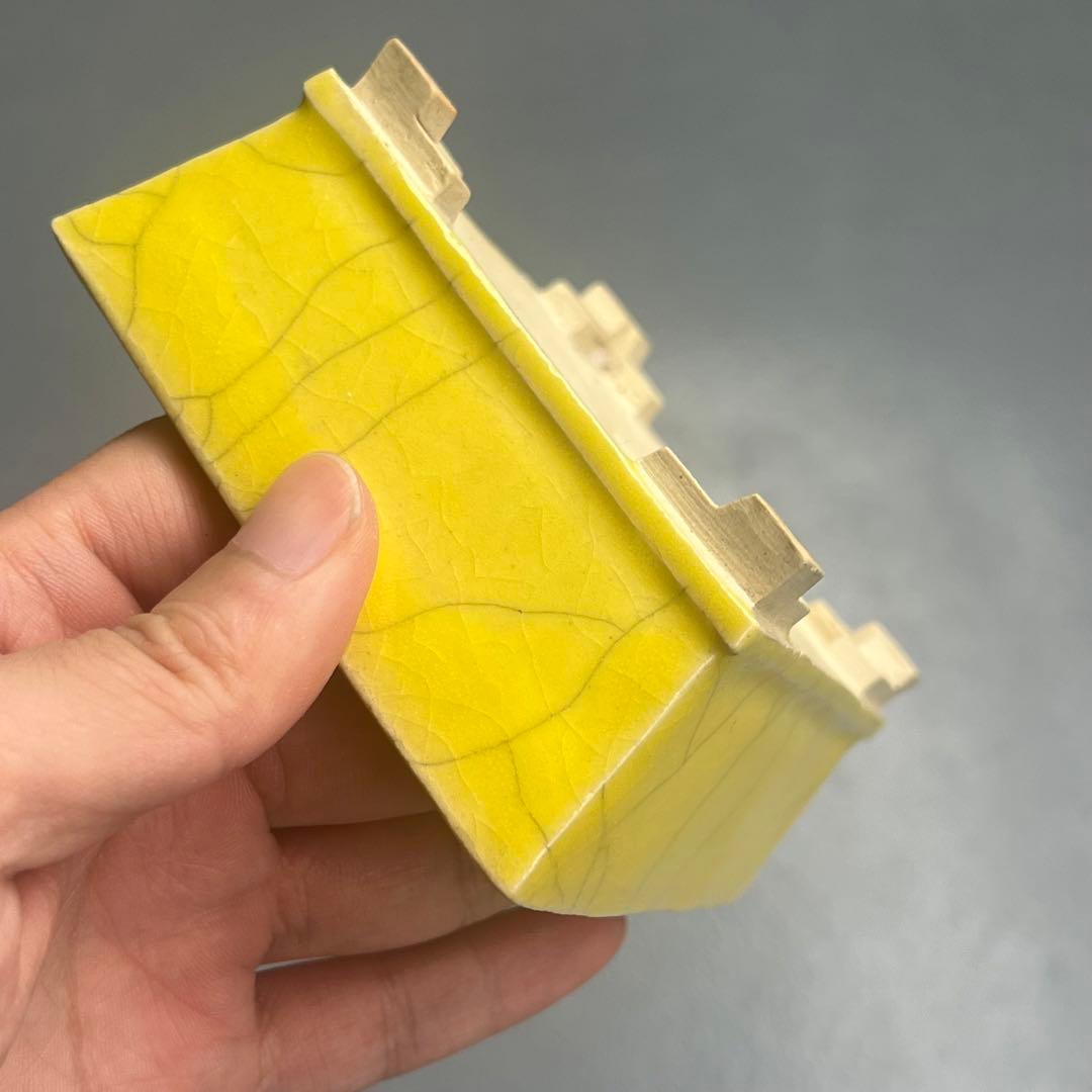 757.桂雲 黄釉段足長方 盆栽鉢 植木鉢 11.8*9.8*4.8cm