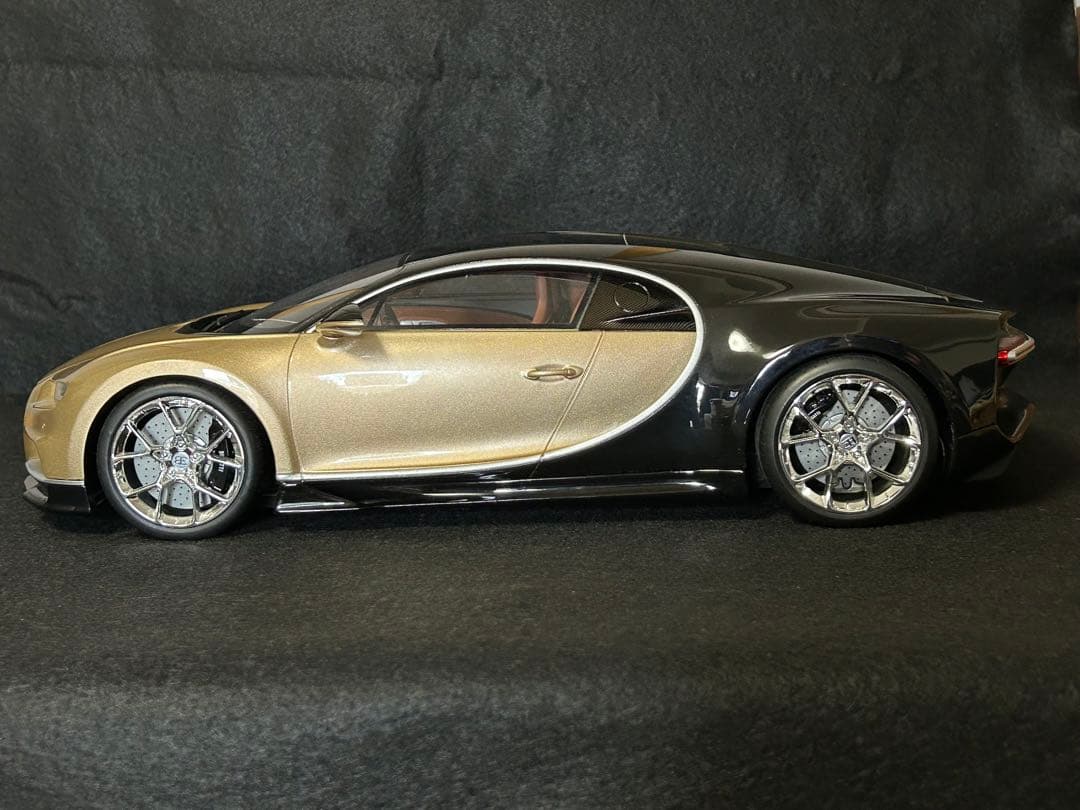 【超希少！ 限定300台】京商 1/12 ブガッティ シロン 送料無料