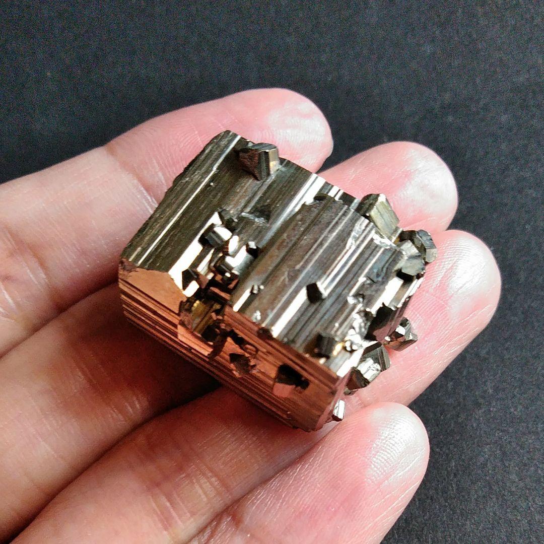 鉱物　標本　パイライト　原石　30mm