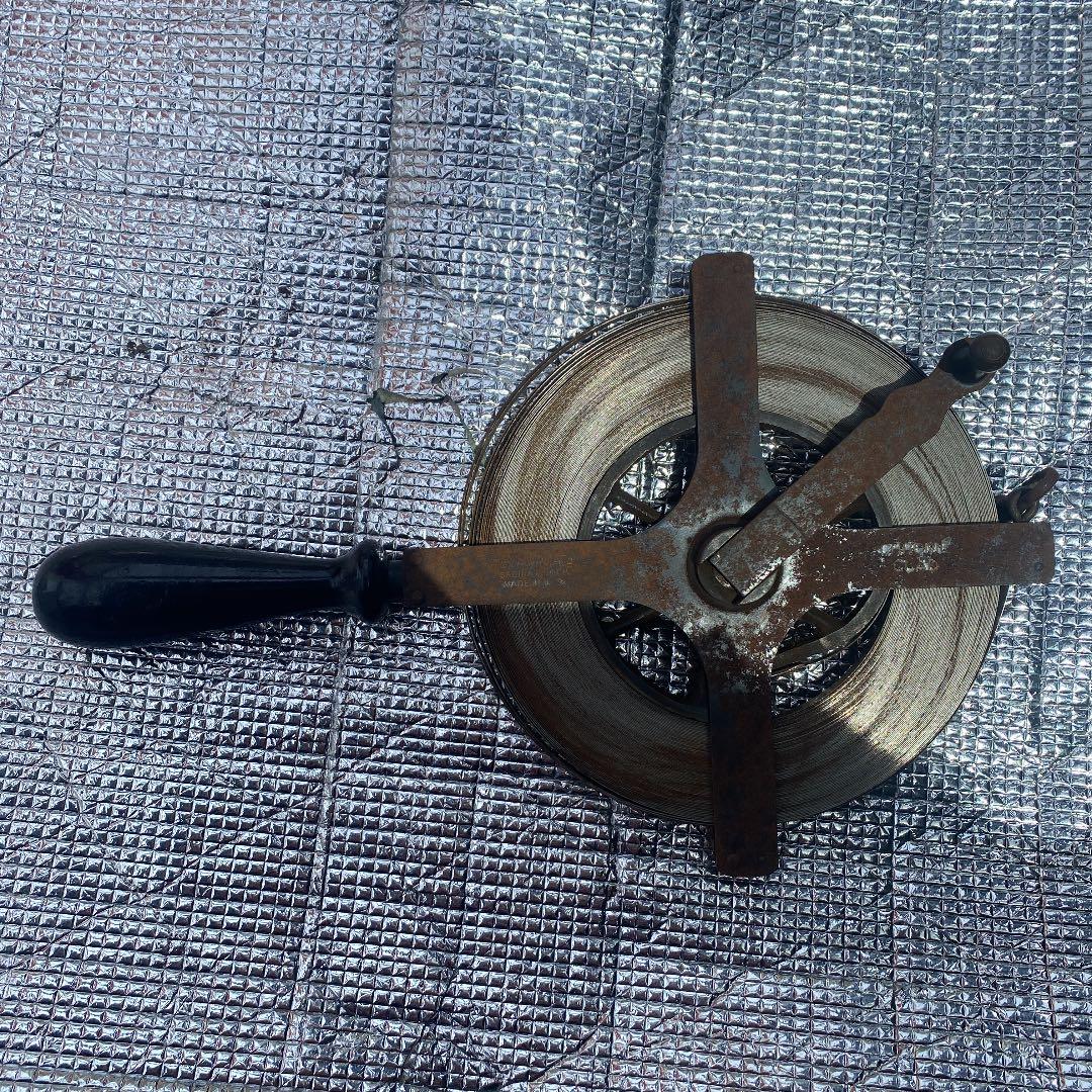 海外の古い巻尺