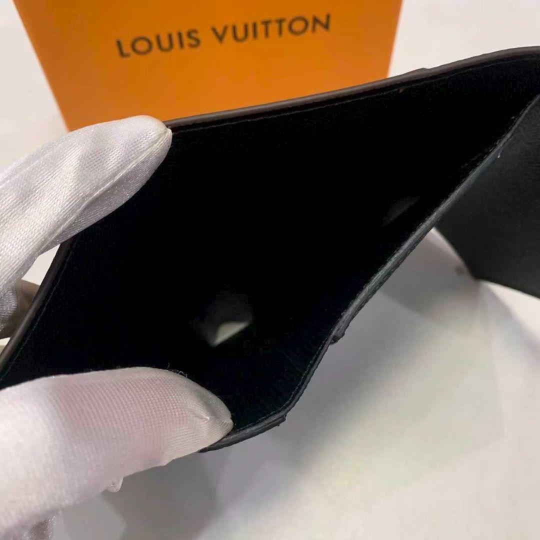 【箱つき極美品】 三つ折り財布