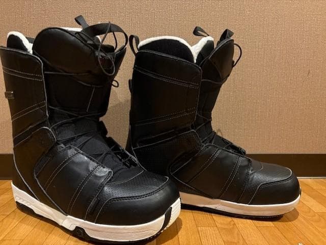 美品サロモン FACTION スノーボードブーツ