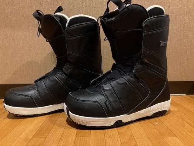 美品サロモン FACTION スノーボードブーツ