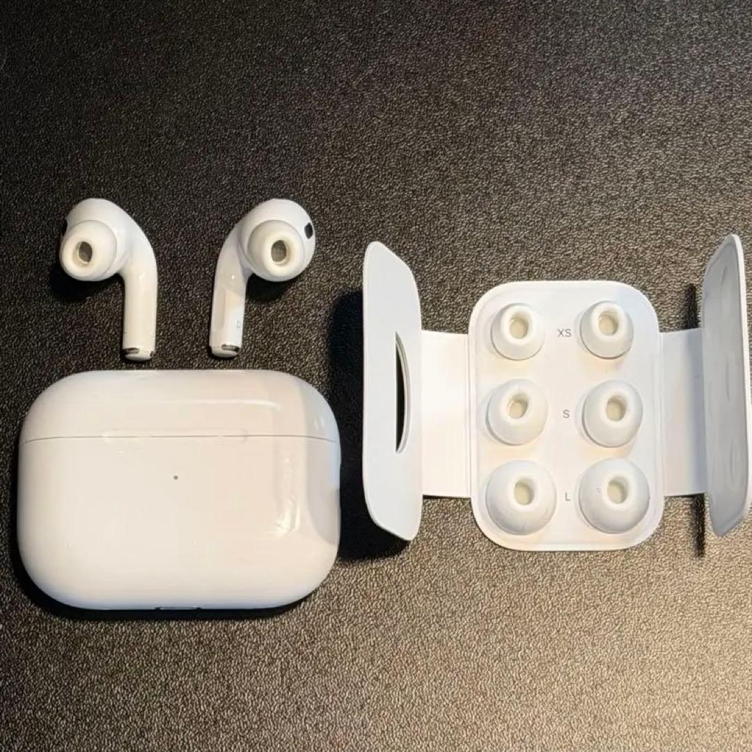 AirPods Pro 第二世代 本体 ホワイト イヤーチップ付き