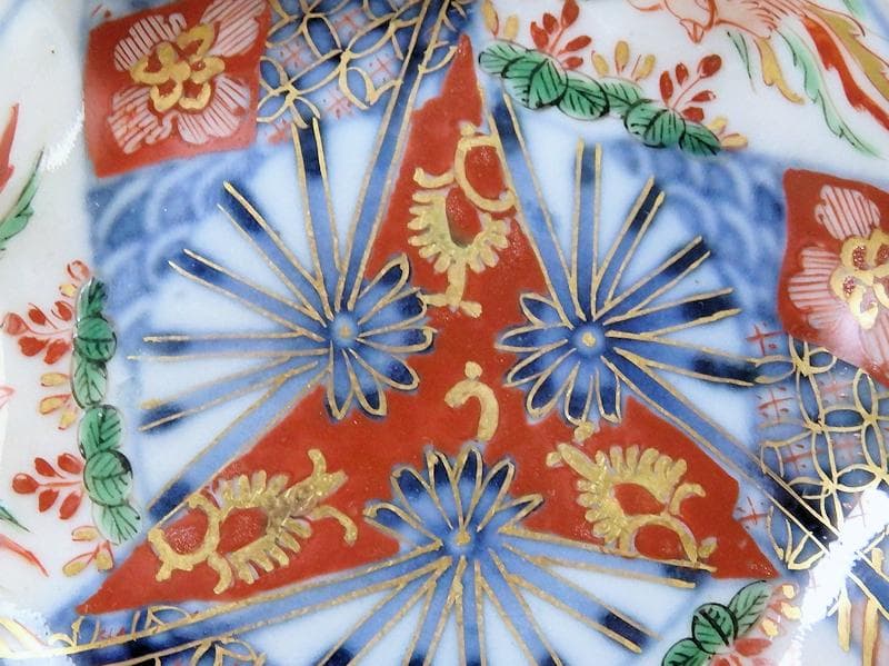 大聖寺伊万里　金襴手　桐に鳳凰　石畳紋の図　豆皿　E027AS-CTt