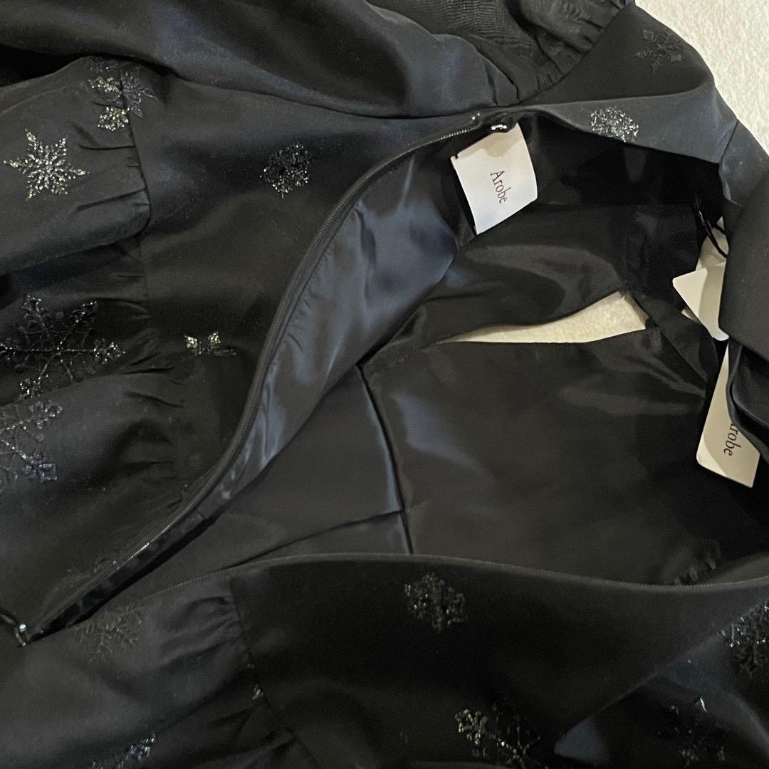 スーツ・フォーマル・ドレス Arobe  Flake Embroidery Tired Dress