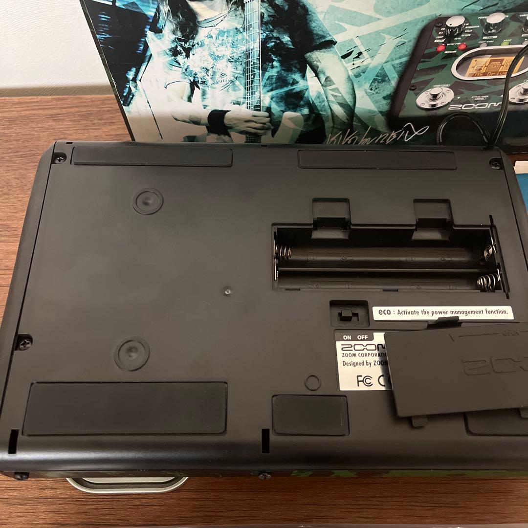 ギター ZOOM G2.1KL Kiko Loureiro Signature