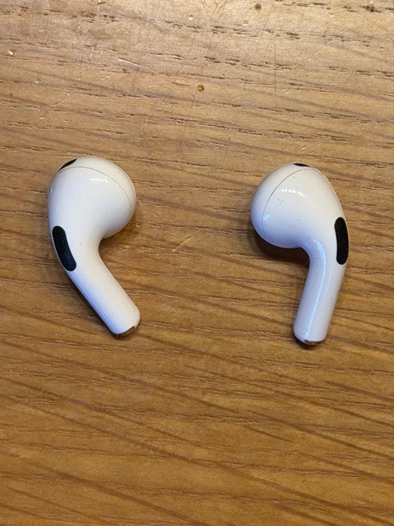AirPods pro 第2世代 Apple Lightning 完動品 箱あり