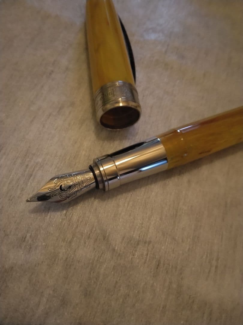 VISCONTI　ヴァンゴッホ　ひまわり　万年筆