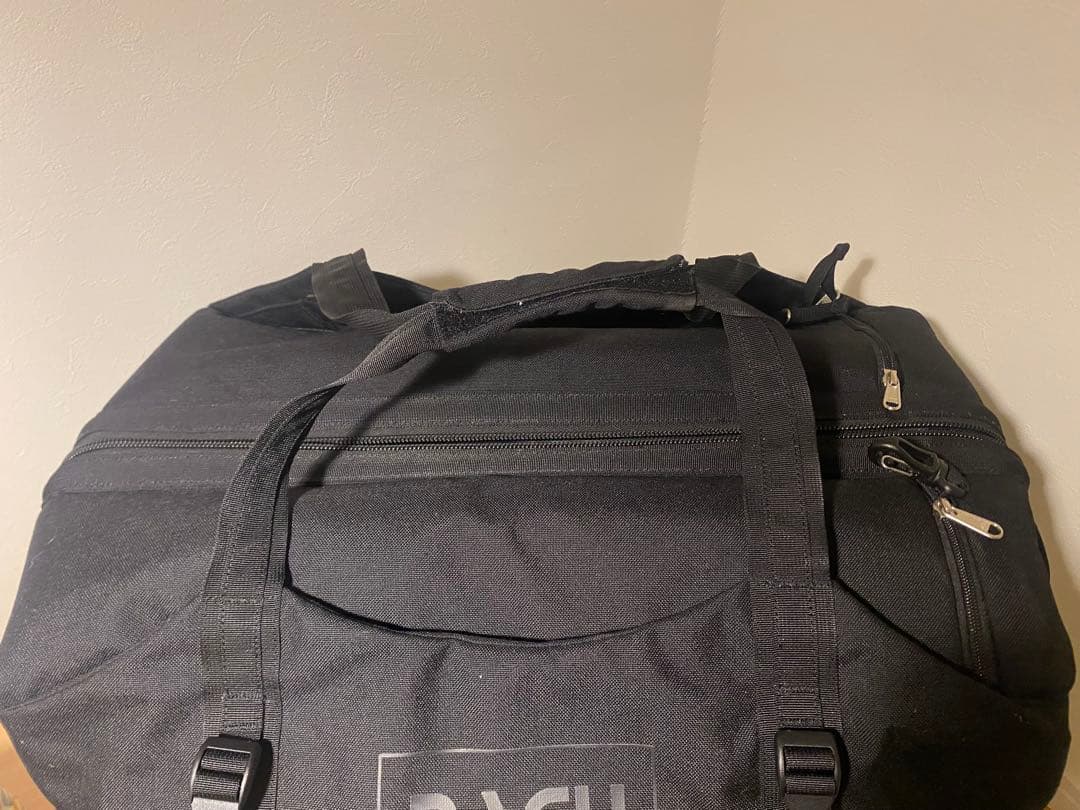 BACH ダッフルバッグ 黒　40リットル