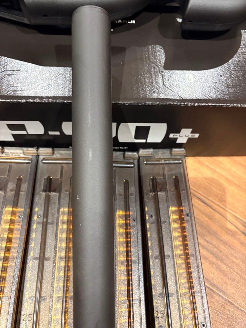 東京マルイ　P90プラス　P90+ サイレンサー　バッテリー・充電器　セット