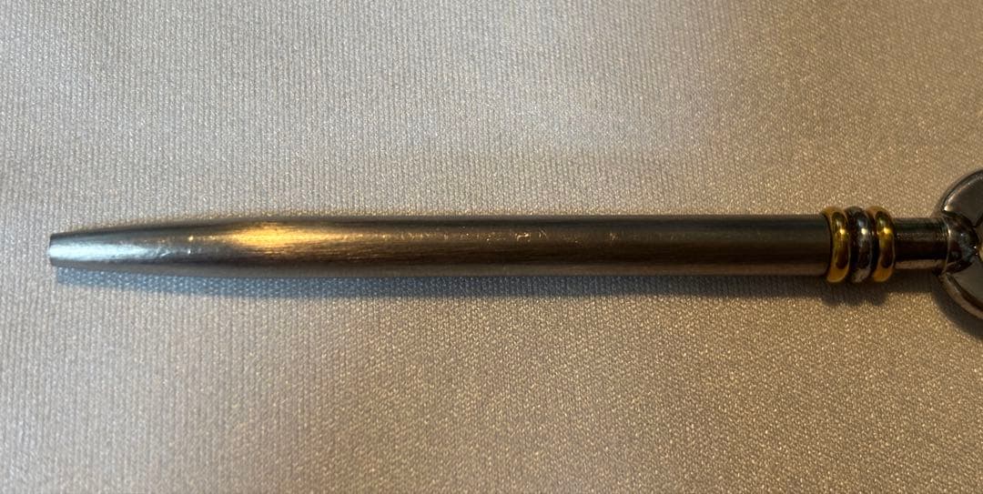 CARTIER カルティエ トリニティ ミニ ボールペン　長さ約8.5センチ