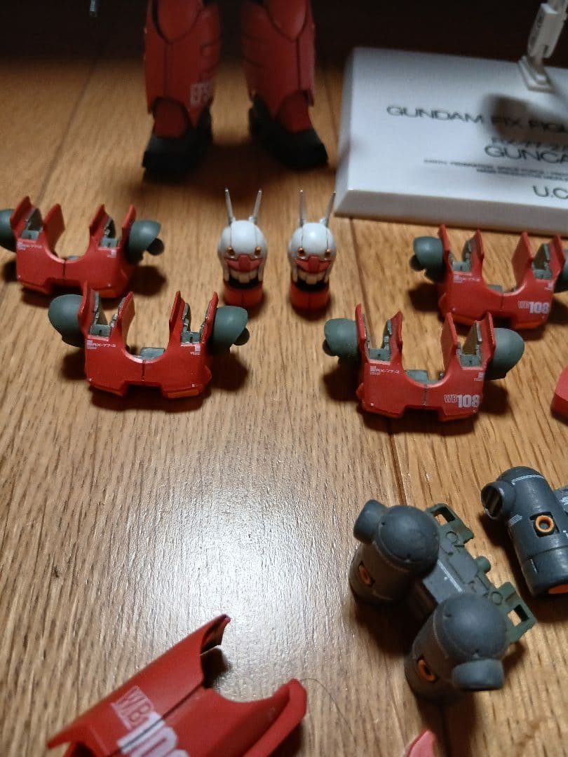 GUNDAM FIX FIGURATION RX-77-2/RX-77-D　2体