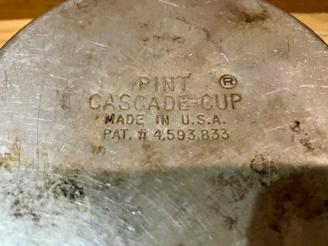 フタ希少【USA製】CASCADE CUP＋ROCKY CUP蓋付 折りたたみ式