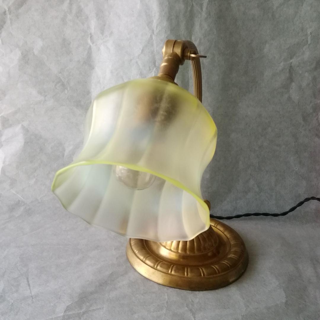 逸品　アール・デコ　テーブルデスクランプ　ウラン&オパルセントG真鍮　フランス