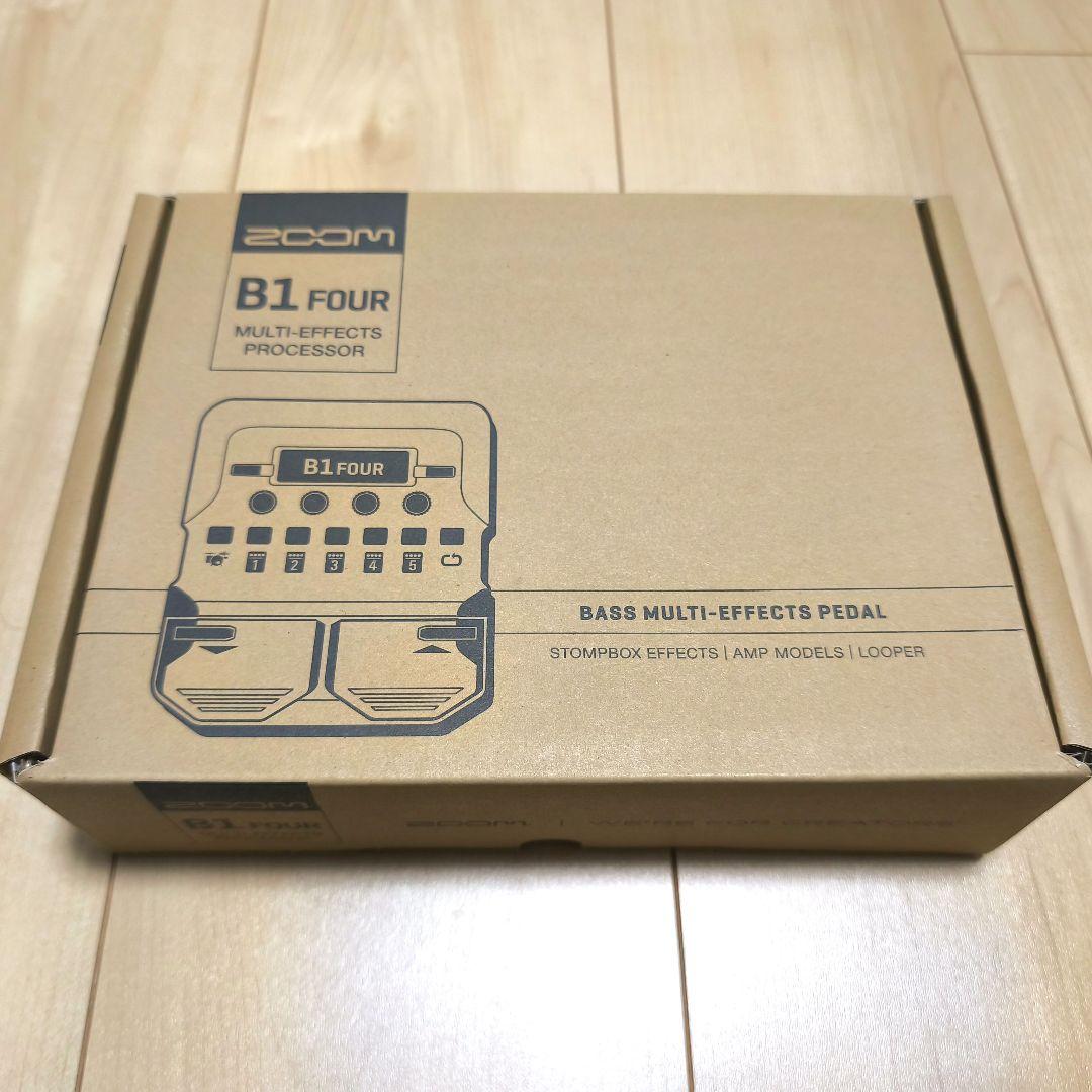 ZOOM B1 FOUR【ほぼ未使用】