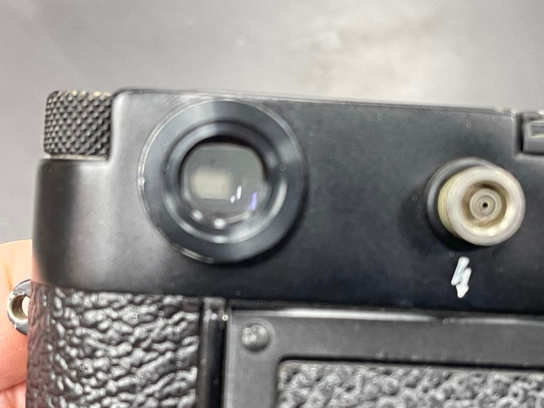 1時間タイムセール.Leica M2 Nokton 35mm F1.4 フード付