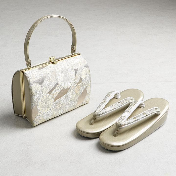 【新品】草履バッグセット フォーマル用 フリーサイズ 古典柄 帯地 03666N