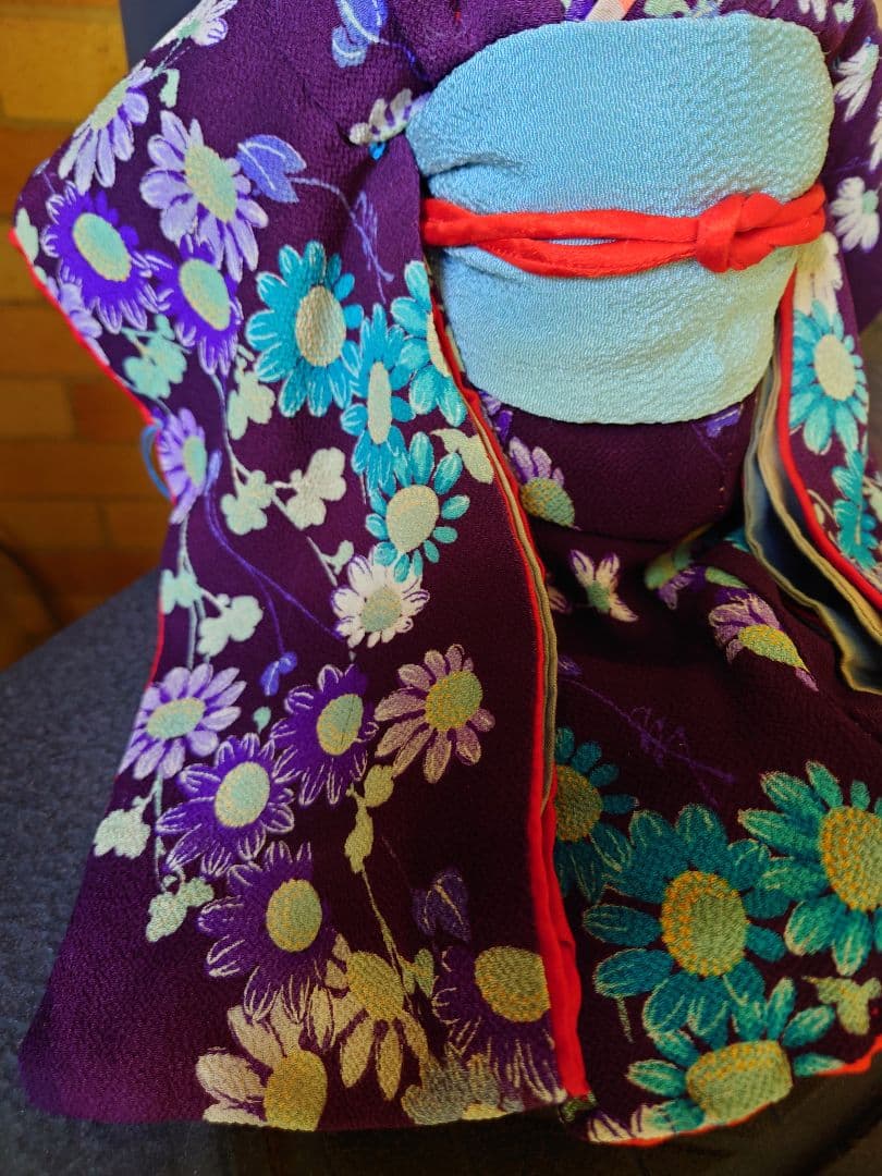 市松人形　小さな春水　昭和初期　10号　昭和初期　縮緬振袖　縮緬帯　アンティーク