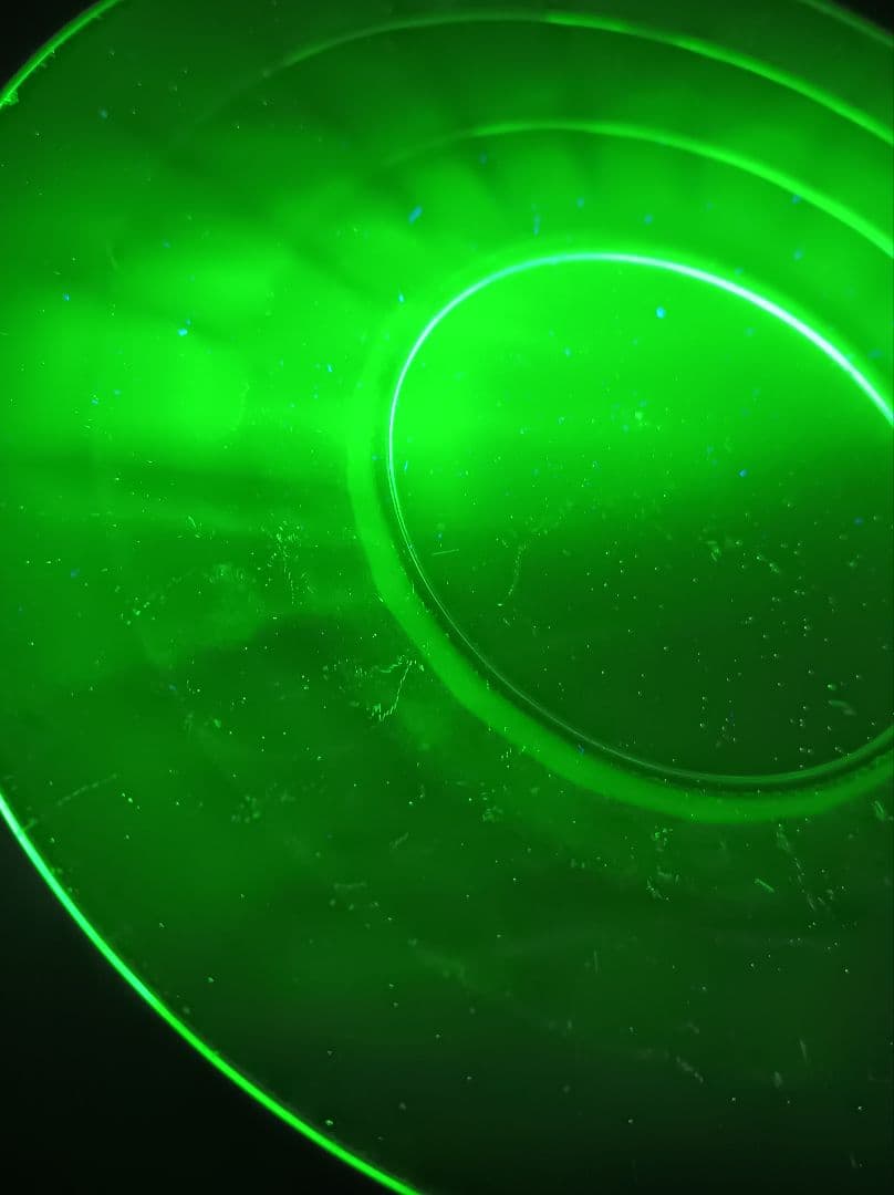 【希少】【美品】ウランガラス　アンカーホッキング　ディプレッションガラス