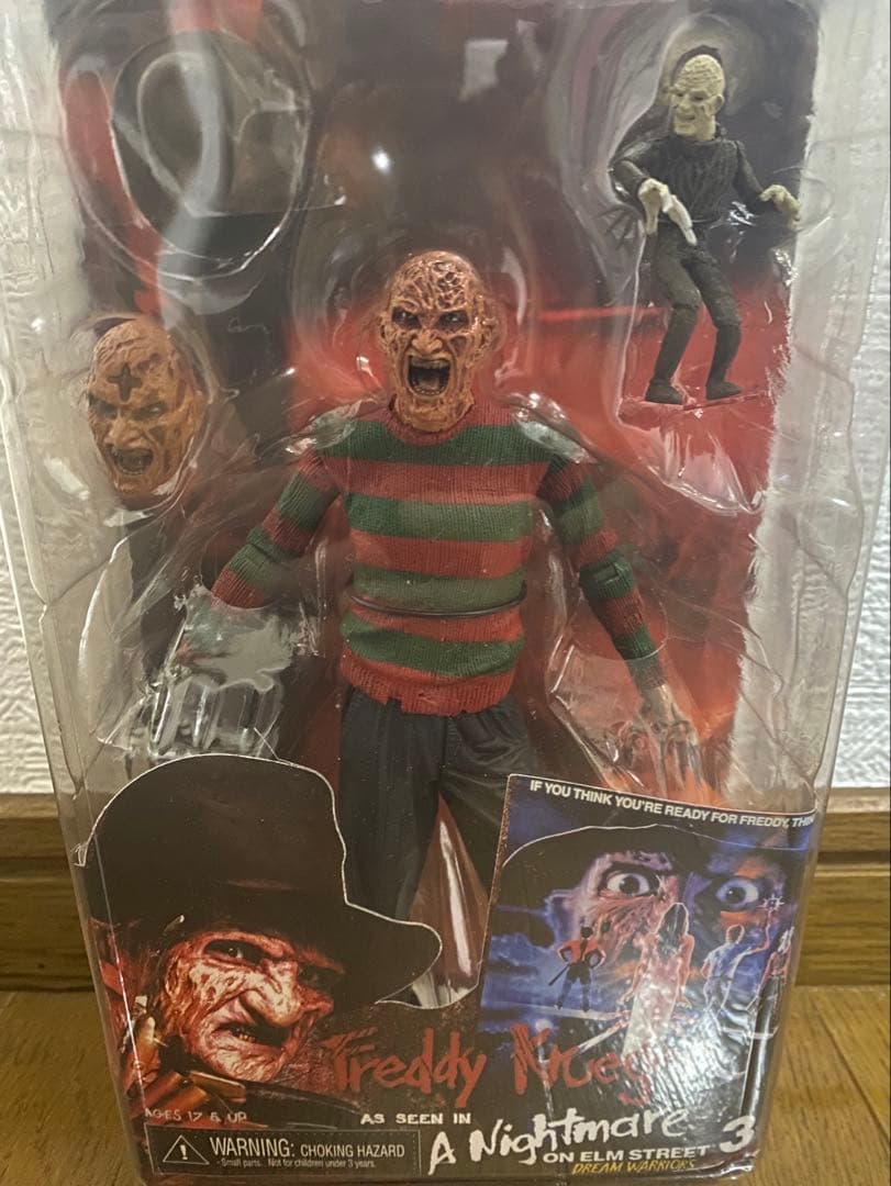 フレディ・クルーガーフィギュア エルム街の悪夢3 惨劇の館 NECA