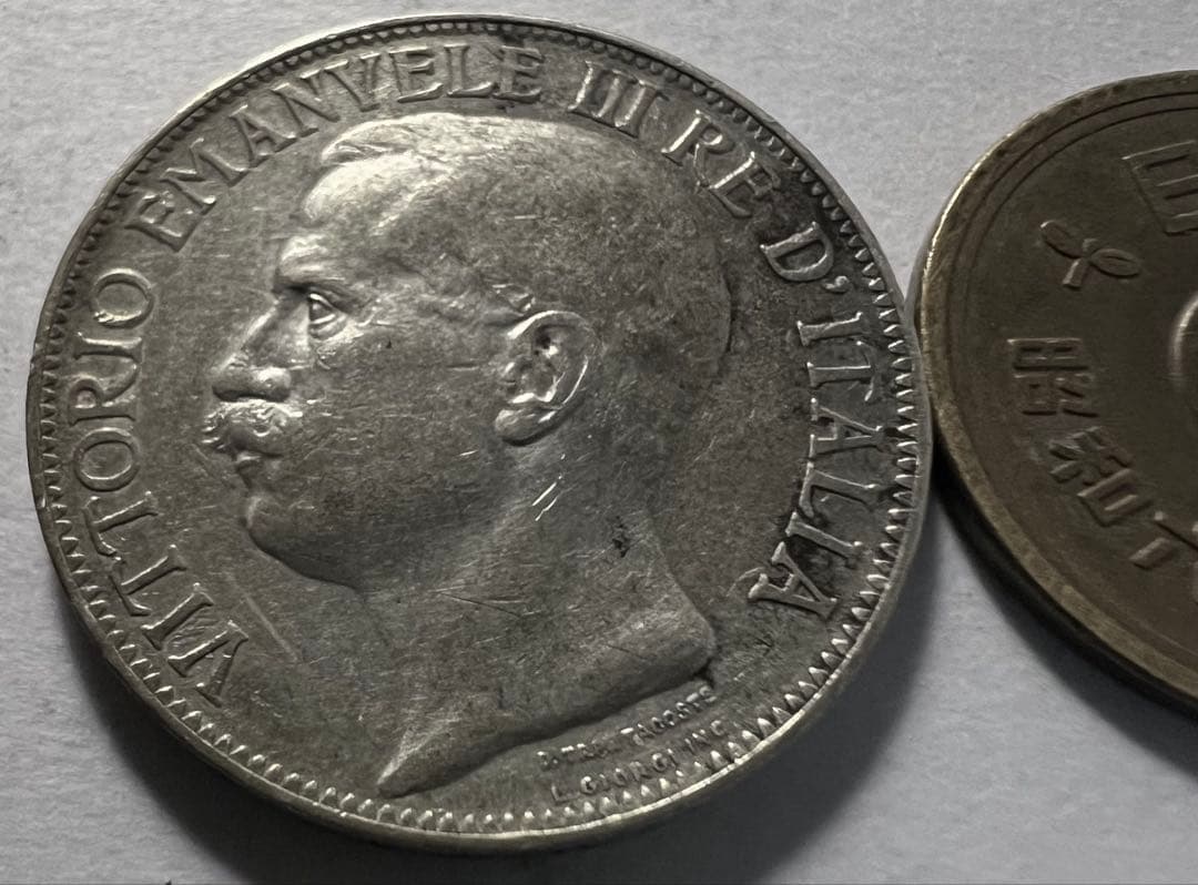 1911年イタリア　2リラ銀貨ヴィットリオ・エマヌエーレ3世